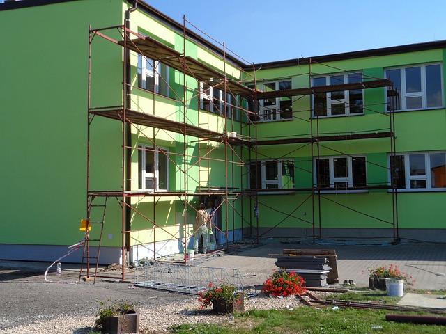 Jak a čím pevně ukotvit na fasádu minerální vatu